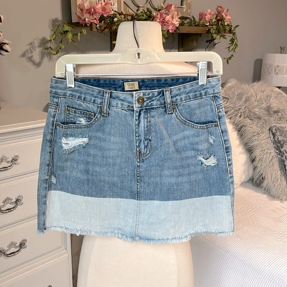 Denim Jean Skirt Distressed Western Rodeo Womens 5 True Craft - Picture 1 of 7